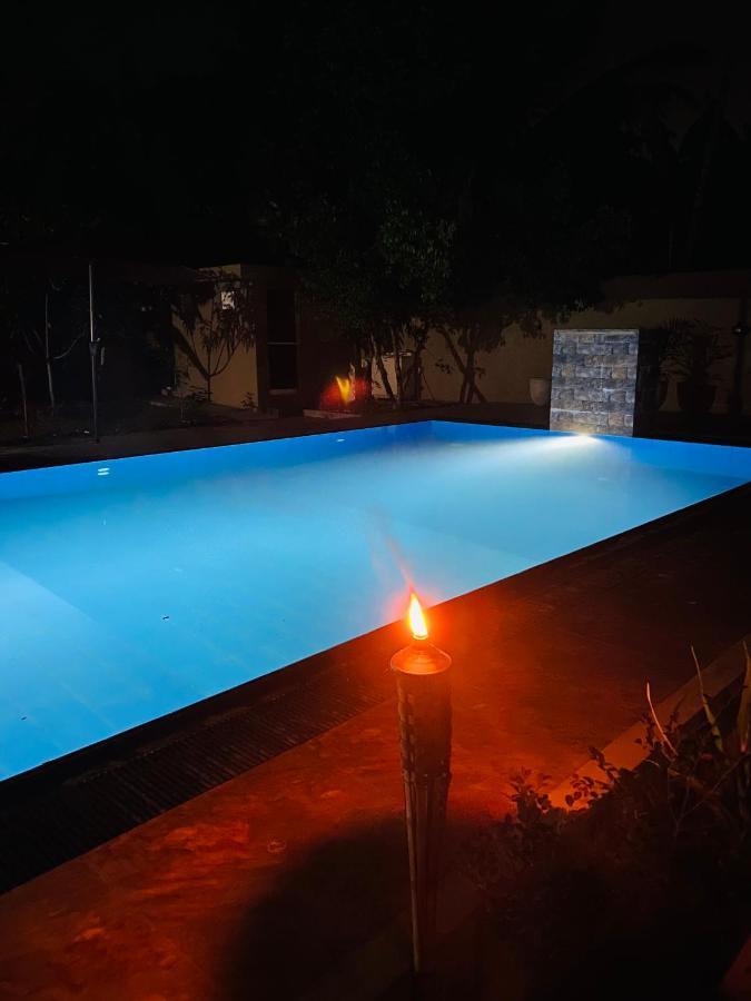The Kingslayer Resort Negombo Esterno foto